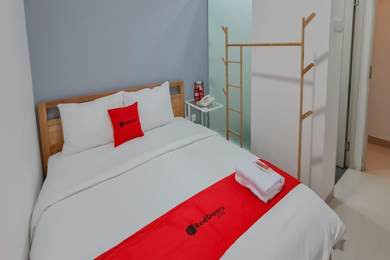 Reddoorz Plus @ Batutulis Bogor Eksteriør billede